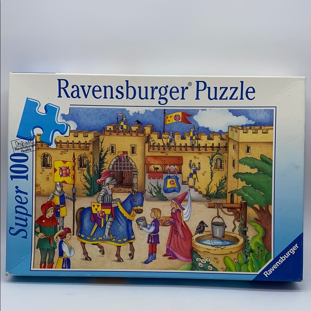 Ravensburger At The Castle Medieval Knights Horse 100 Piece Jigsaw Puzzle